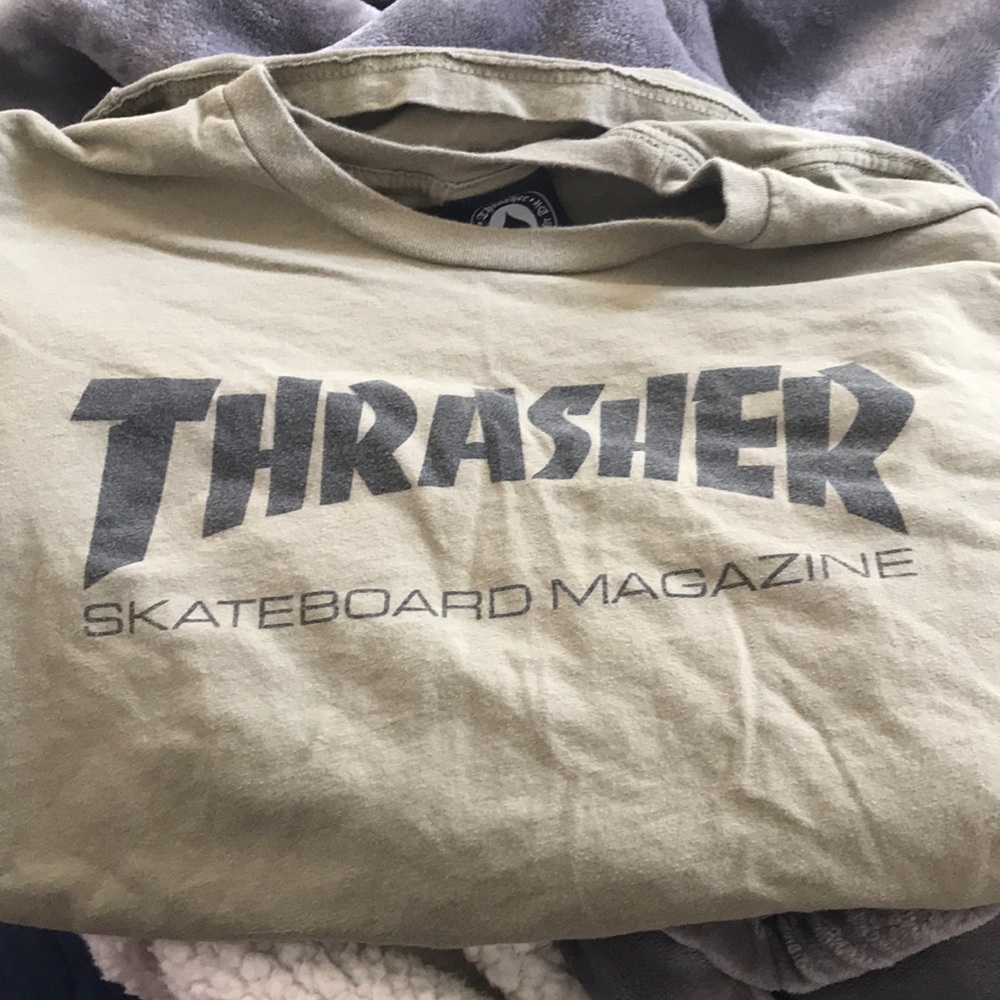thrasher tee olive green